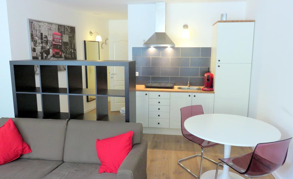 Brussels Louise Studio Apartamento Habitación foto